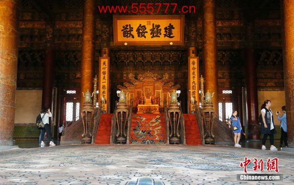 原文配图：5月18日，北京故宫启动“点亮历史”原状展陈照明方案。